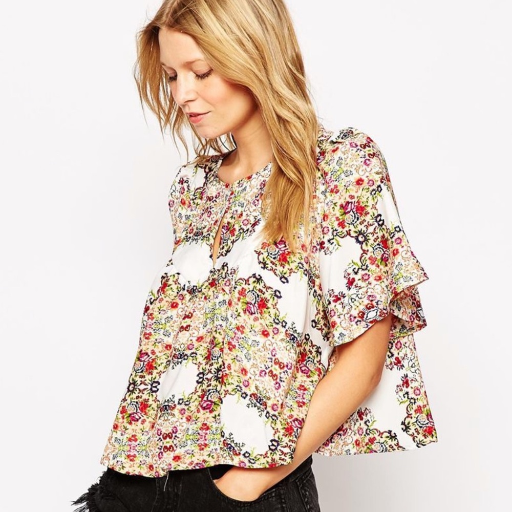 FLYNN SKYE Kristen Bohemian Top in Bali Offering size 1